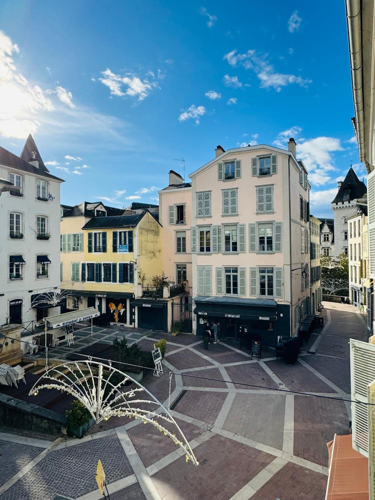 Wonderhost, Au Coeur Du Quartier Du Chateau بو المظهر الخارجي الصورة